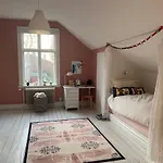Villa In Gothenburg 7 Minutes To Town And Liseberg