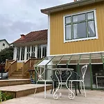 Villa In Gothenburg 7 Minutes To Town And Liseberg