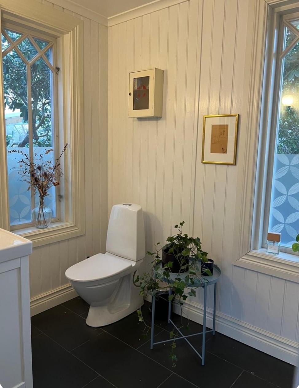 In 7 Minutes To Town And Liseberg Villa Göteborg